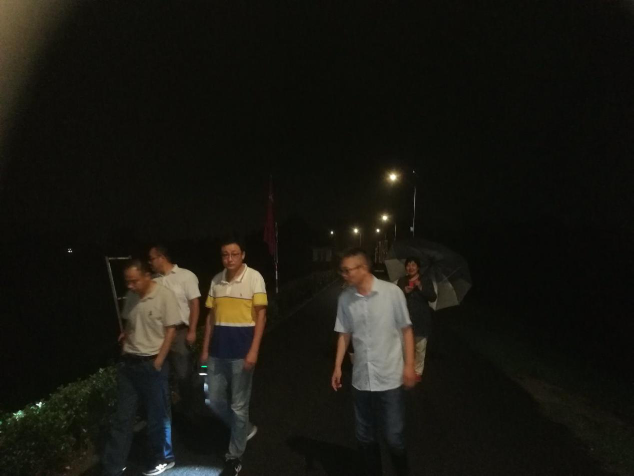  防汛抗洪丨荊劉村：同降雨拼速度，與汛情作斗爭