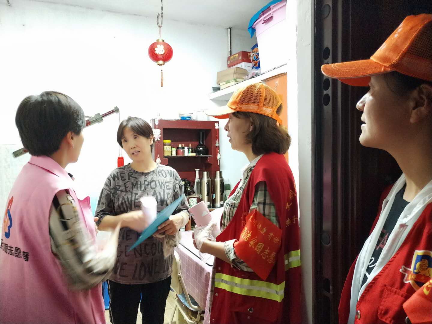 電瓷社區(qū)：心系殘疾居民 體檢報告送到家