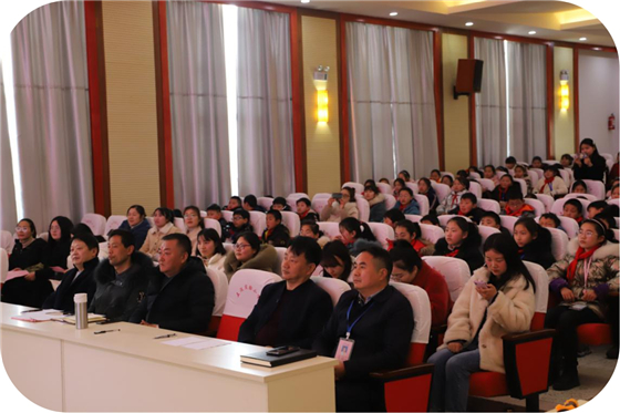 濱?？h五汛鎮(zhèn)中心小學(xué)舉行慶祝第111個(gè)國(guó)際三八婦女節(jié)活動(dòng)