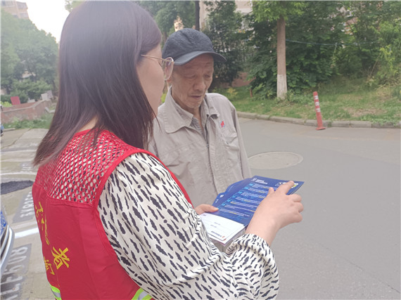 【我為群眾辦事實(shí)】馨康苑社區(qū)：反詐宣傳“面對面”守護(hù)群眾“錢袋子”