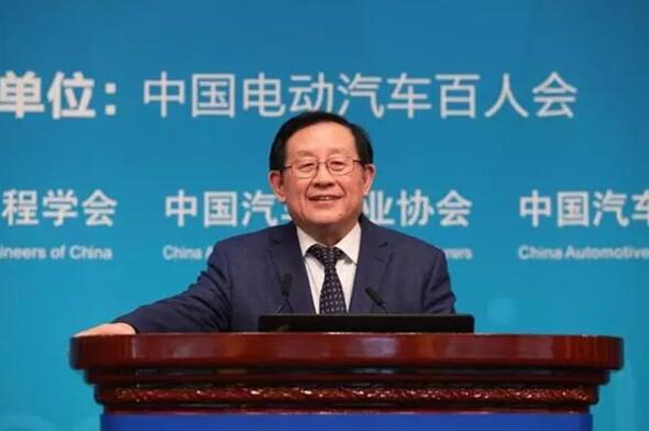 全國(guó)政協(xié)副主席萬(wàn)鋼:建議延長(zhǎng)新能源汽車購(gòu)置稅減免政策