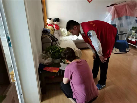 堯安新村社區(qū)開(kāi)展夏季入戶(hù)安全檢查工作