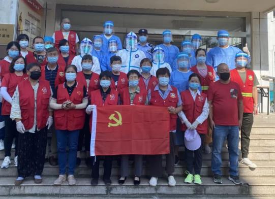 【英雄就在身邊】沒(méi)事沒(méi)事，我還能再走兩步！