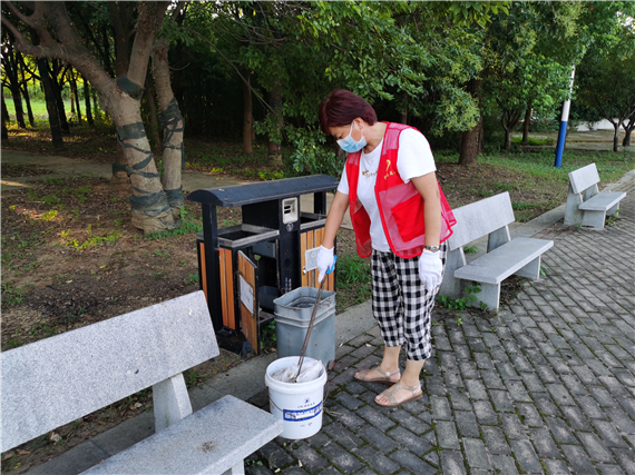 戰(zhàn)“疫”防“汛”不容辭 歲月無悔續(xù)芳華