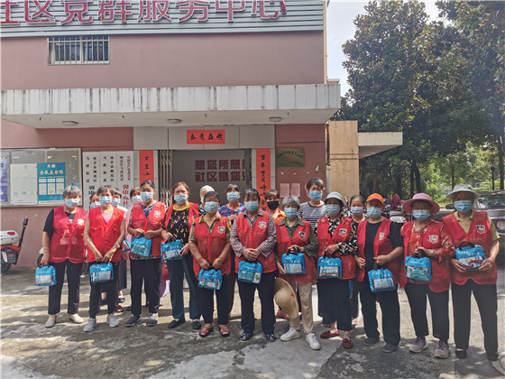 無(wú)私為分類(lèi) 志愿最光榮——馨康苑社區(qū)做好垃圾分類(lèi)，助力疫情防控