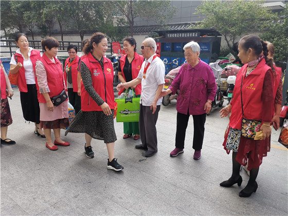 李彥清：“活著的王杰，當(dāng)代的保爾”