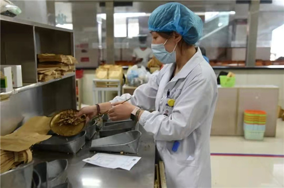 江寧中醫(yī)院：花好月圓時 堅守崗位的你們最美！