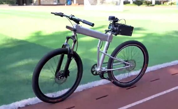 高三學生造出無人駕駛自行車：自動輔助駕駛等級堪比特斯拉