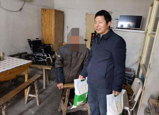 江寧街道殘聯(lián):新春走訪送溫暖