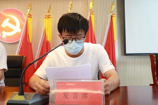 尚橋社區(qū)開(kāi)展第三屆優(yōu)秀學(xué)生教育金獎(jiǎng)勵(lì)大會(huì)