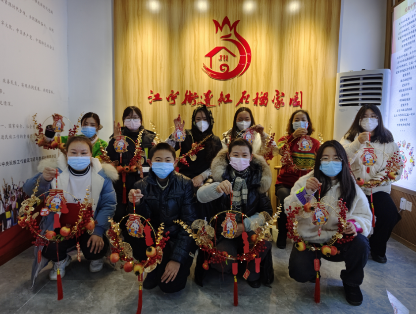 新銅社區(qū):瑞兔迎春事如意 民族團(tuán)結(jié)樂融融