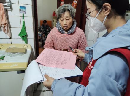 金寧新村社區(qū)黨委: 齊心協(xié)力筑防線 愛(ài)心告知暖人心